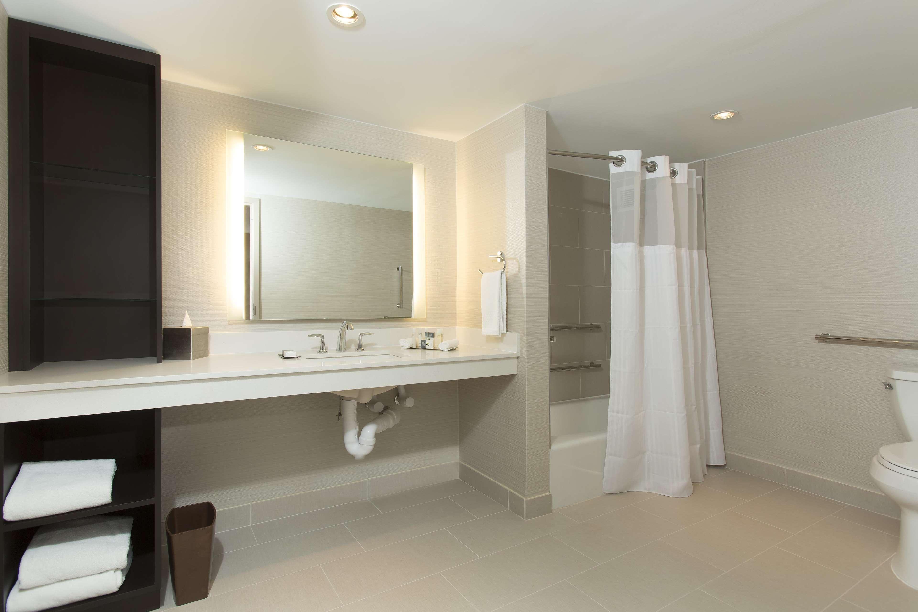 Doubletree By Hilton Hotel Deerfield Beach Boca Raton Exterior foto